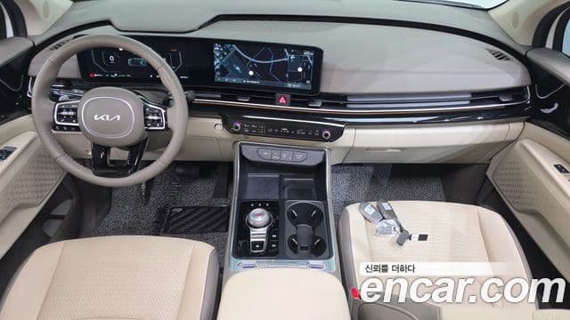 Kia Carnival 2024 — ფოტო 7/20