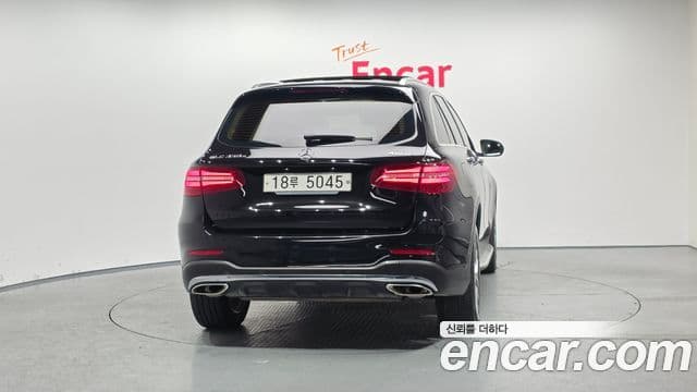Mercedes-Benz GLC-Class 2019 — ფოტო 4/20