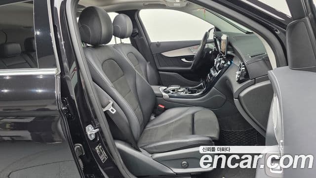 Mercedes-Benz GLC-Class 2019 — ფოტო 11/20