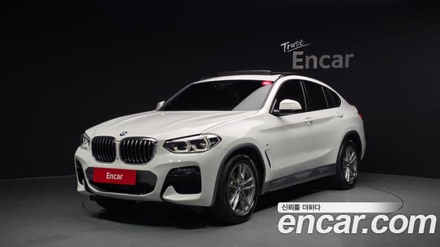 BMW X4 2020 — Фото 1/20