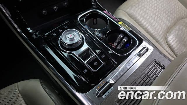 Kia Carnival 2021 — Фото 9/20