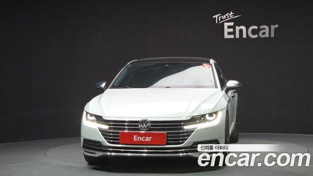 Volkswagen Arteon 2019 — Photo 15/20
