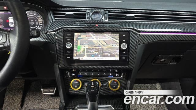 Volkswagen Arteon 2019 — Photo 13/20
