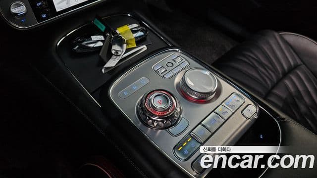 Genesis G90 2023 — ფოტო 10/20