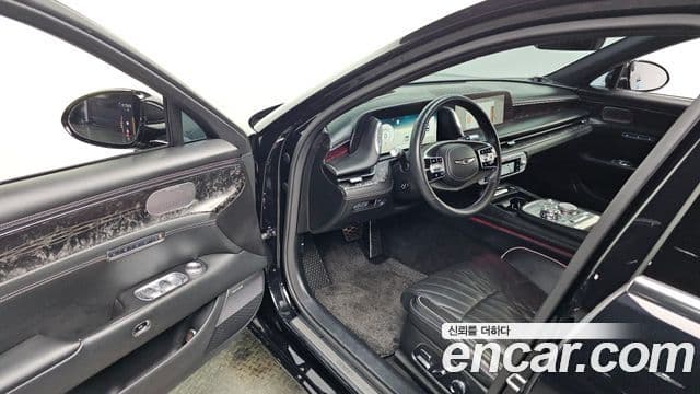 Genesis G90 2023 — ფოტო 14/20
