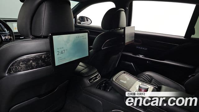 Genesis G90 2023 — ფოტო 11/20