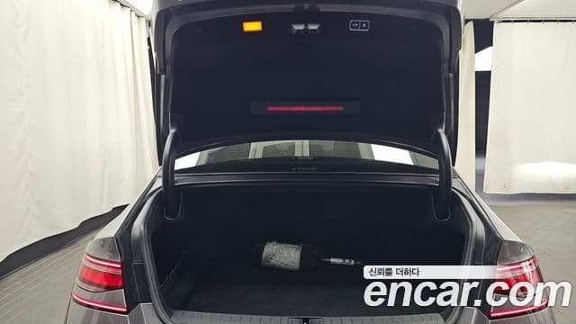 Genesis G90 2024 — ფოტო 20/20