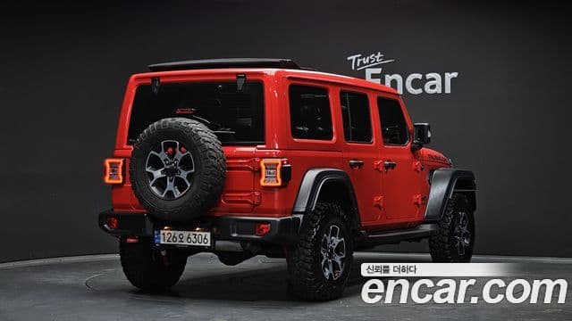 Jeep Wrangler 2022 — Фото 2/20
