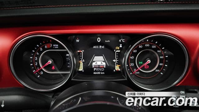 Jeep Wrangler 2022 — Фото 8/20