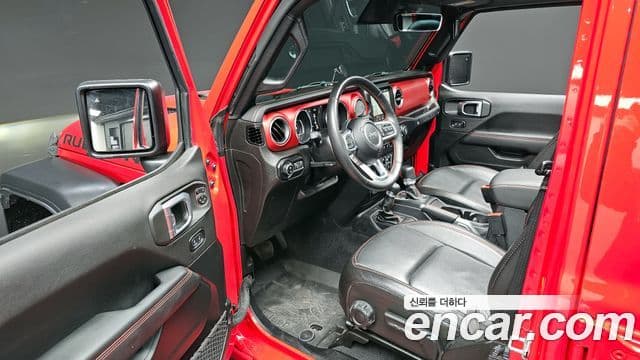 Jeep Wrangler 2022 — Фото 12/20