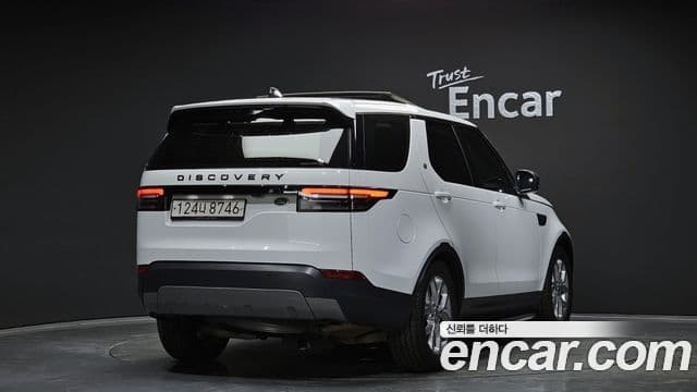 Land Rover Discovery 5 2018 — Şəkil 2/20