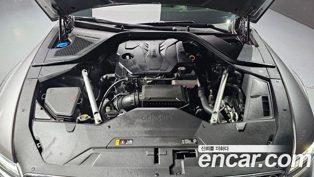 Genesis Electrified G80 2021 — ფოტო 6/20