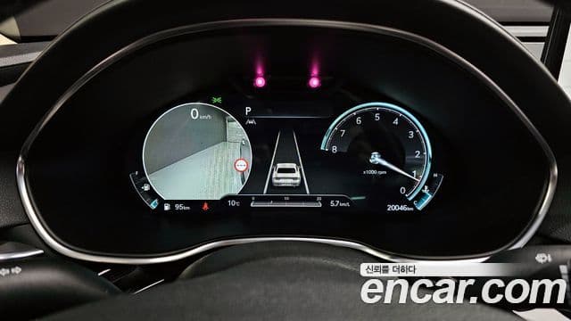 Genesis Electrified G80 2021 — ფოტო 8/20