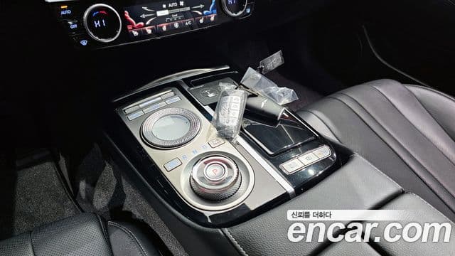 Genesis Electrified G80 2021 — ფოტო 9/20