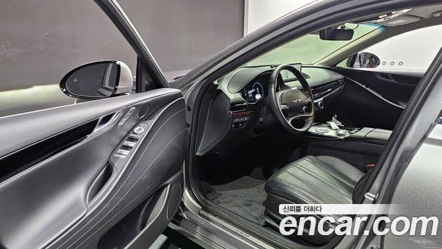 Genesis Electrified G80 2021 — ფოტო 11/20