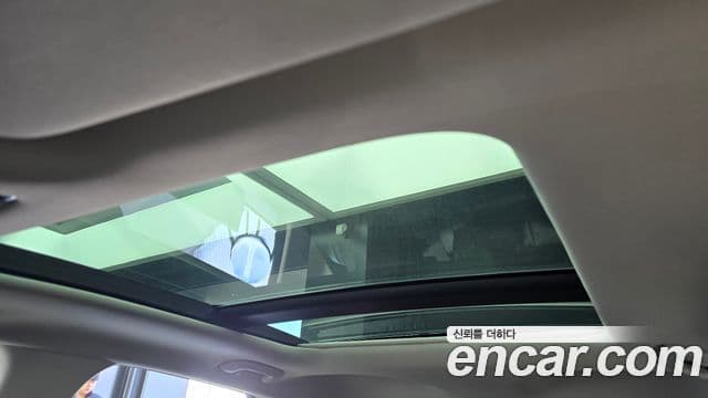 Hyundai Grandeur Hybrid 2023 — Şəkil 13/20