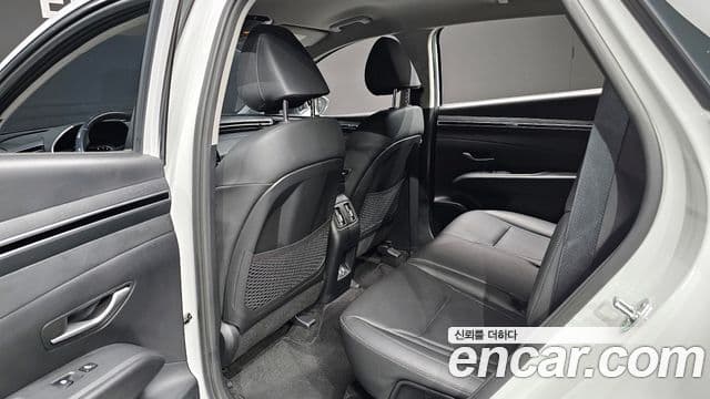 Hyundai Tucson Hybrid 2022 — Şəkil 18/20
