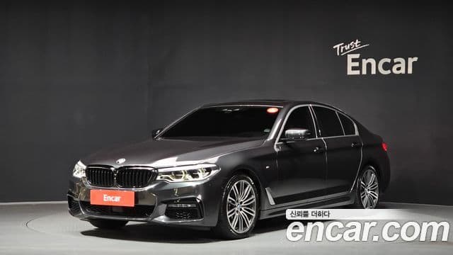 BMW 5 Series 2020 — Şəkil 1/20