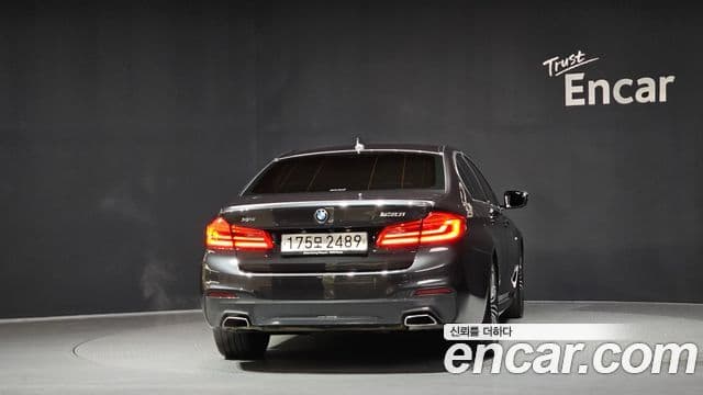 BMW 5 Series 2020 — Şəkil 4/20