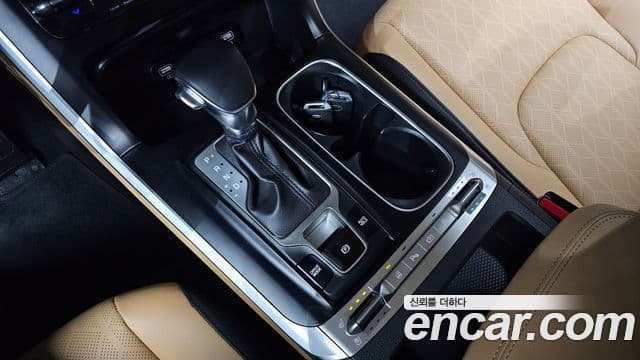 Kia Carnival 2021 — Фото 9/20