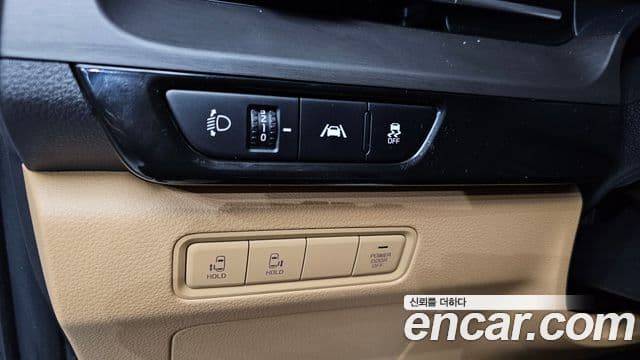 Kia Carnival 2021 — Фото 13/20