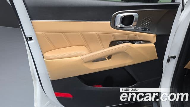 Kia Sorento 2021 — Photo 19/30