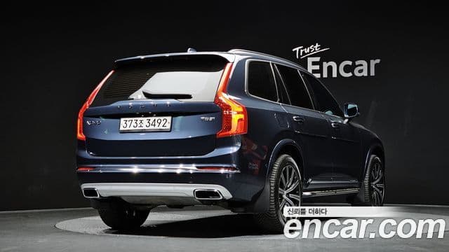 Volvo XC90 2020 — фото 2 из 20