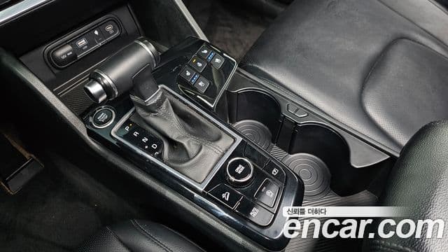 Kia Sportage 2021 — ფოტო 9/20