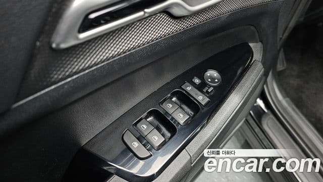 Kia Sportage 2021 — ფოტო 12/20