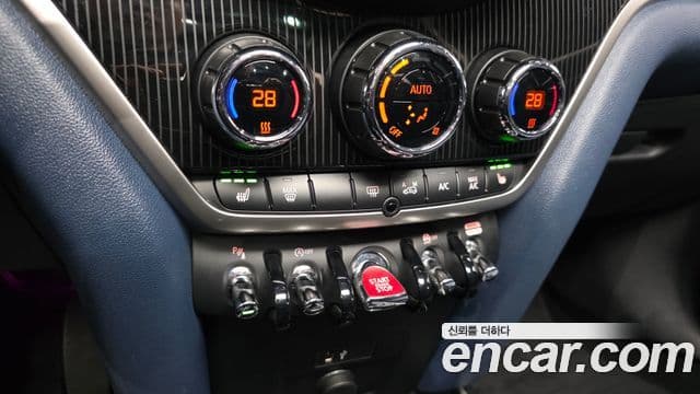Mini Cooper S Countryman 2022 — ფოტო 17/20