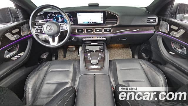 Mercedes-Benz GLE-Class 2021 — ფოტო 7/20