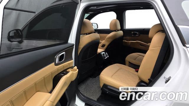 Kia Sorento 2020 — фото 11 из 20
