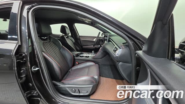 Genesis G70 2018 — фото 10 из 20