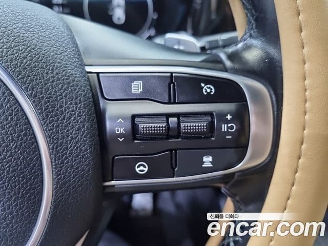 Kia K5 2020 — ფოტო 13/20