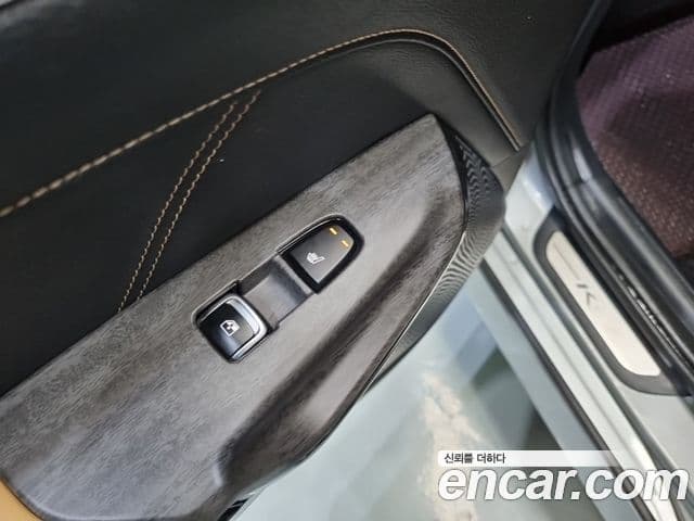 Kia K5 2020 — ფოტო 18/20