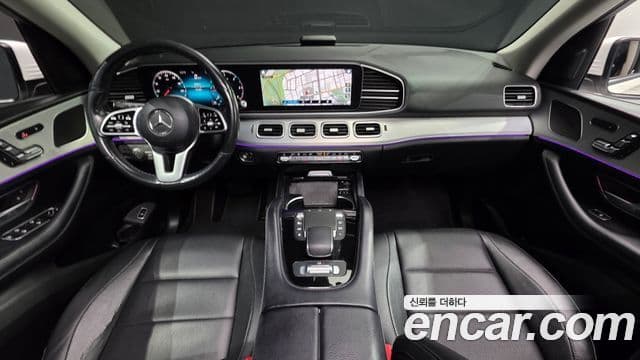Mercedes-Benz GLE-Class 2020 — ფოტო 7/20
