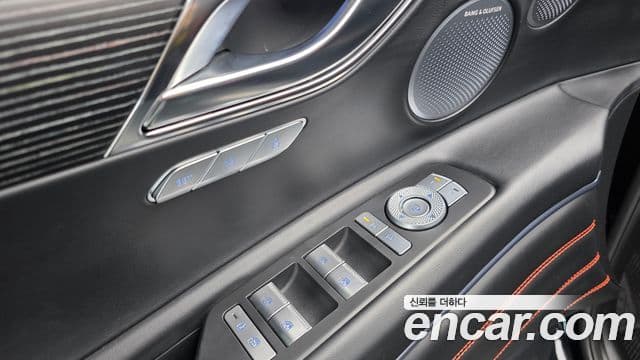 Genesis GV80 Coupe 2024 — Photo 10/20
