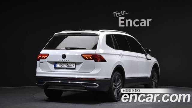Volkswagen Tiguan Allspace 2023 — фото 2 из 20