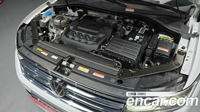 Volkswagen Tiguan Allspace 2023 — фото 6 из 20