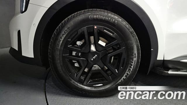 Kia Sorento 2024 — ფოტო 5/20