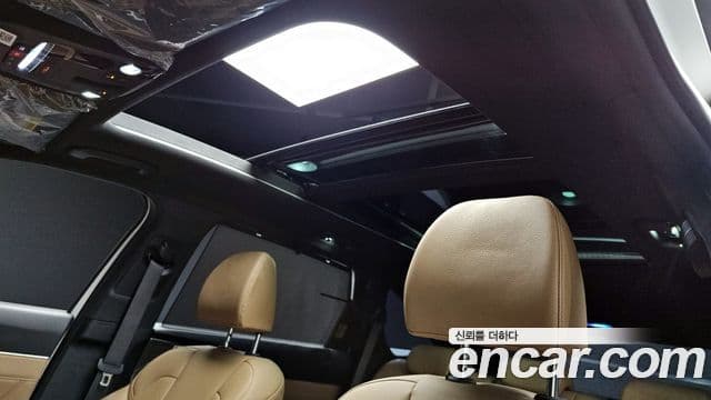 Kia Sorento 2024 — ფოტო 17/20