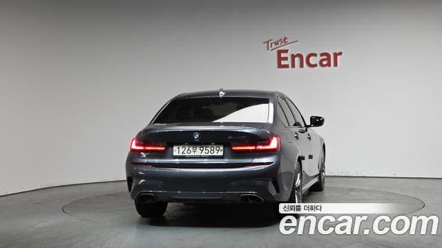 BMW 3 Series 2020 — ფოტო 4/20