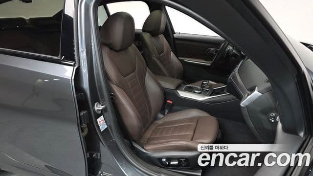BMW 3 Series 2020 — ფოტო 12/20