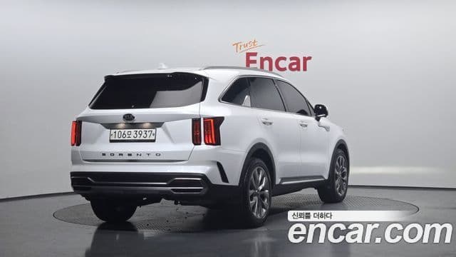 Kia Sorento 2020 — Фото 1/20