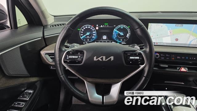 Kia K8 2022 — фото 13 из 20