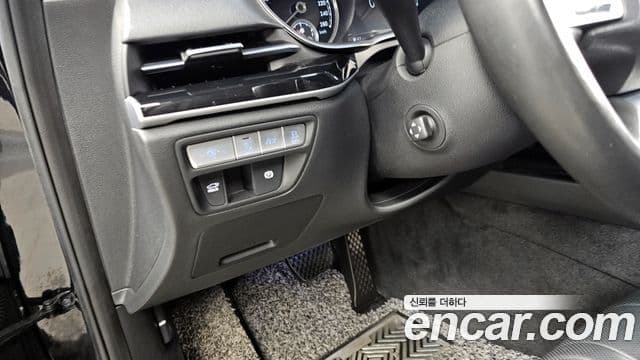 Genesis Electrified G80 2021 — Şəkil 18/20