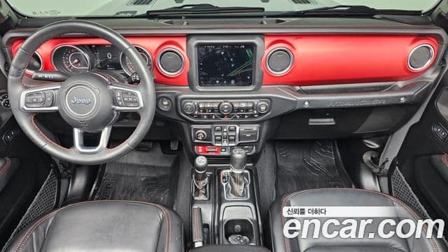 Jeep Wrangler 2019 — ფოტო 7/20