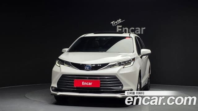 Toyota Sienna 2024 — Şəkil 3/20