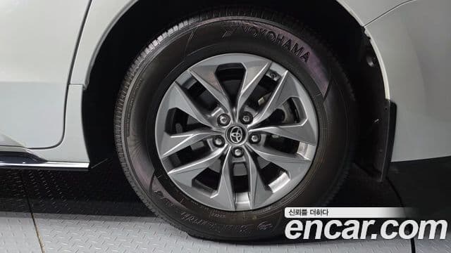 Toyota Sienna 2024 — Şəkil 5/20