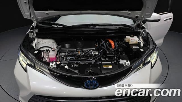 Toyota Sienna 2024 — Şəkil 6/20